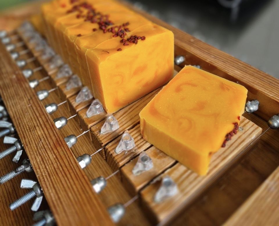 NATŪRALUS RANKŲ DARBO MUILAS | PAPAJŲ IR MANGŲ - Image 2