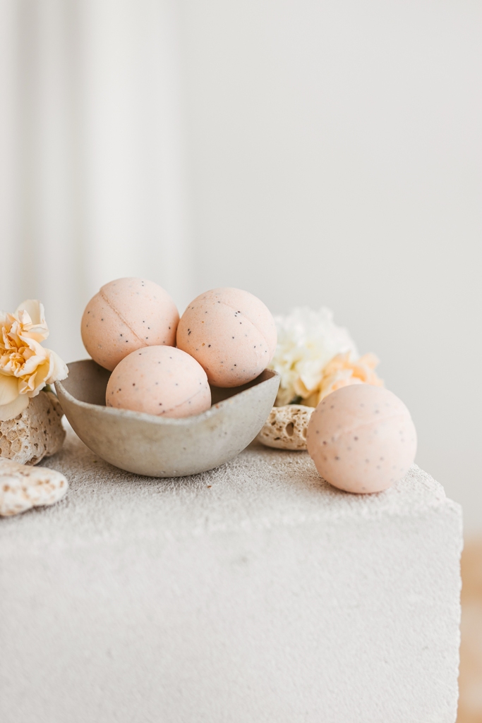 VONIOS BOMBA | JAZMINAS IR MELEONAS